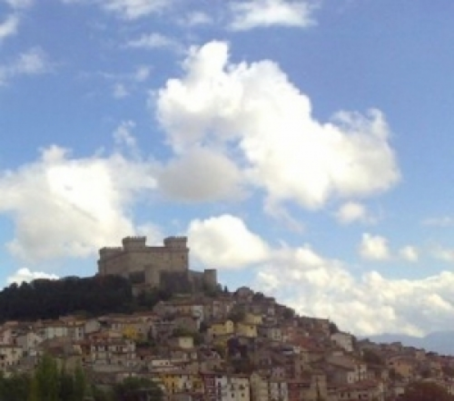 Celano panorama.jpg