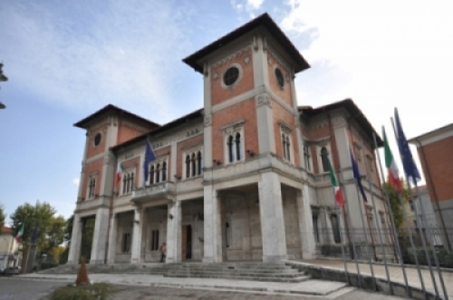 Municipio-di-Avezzano.jpg